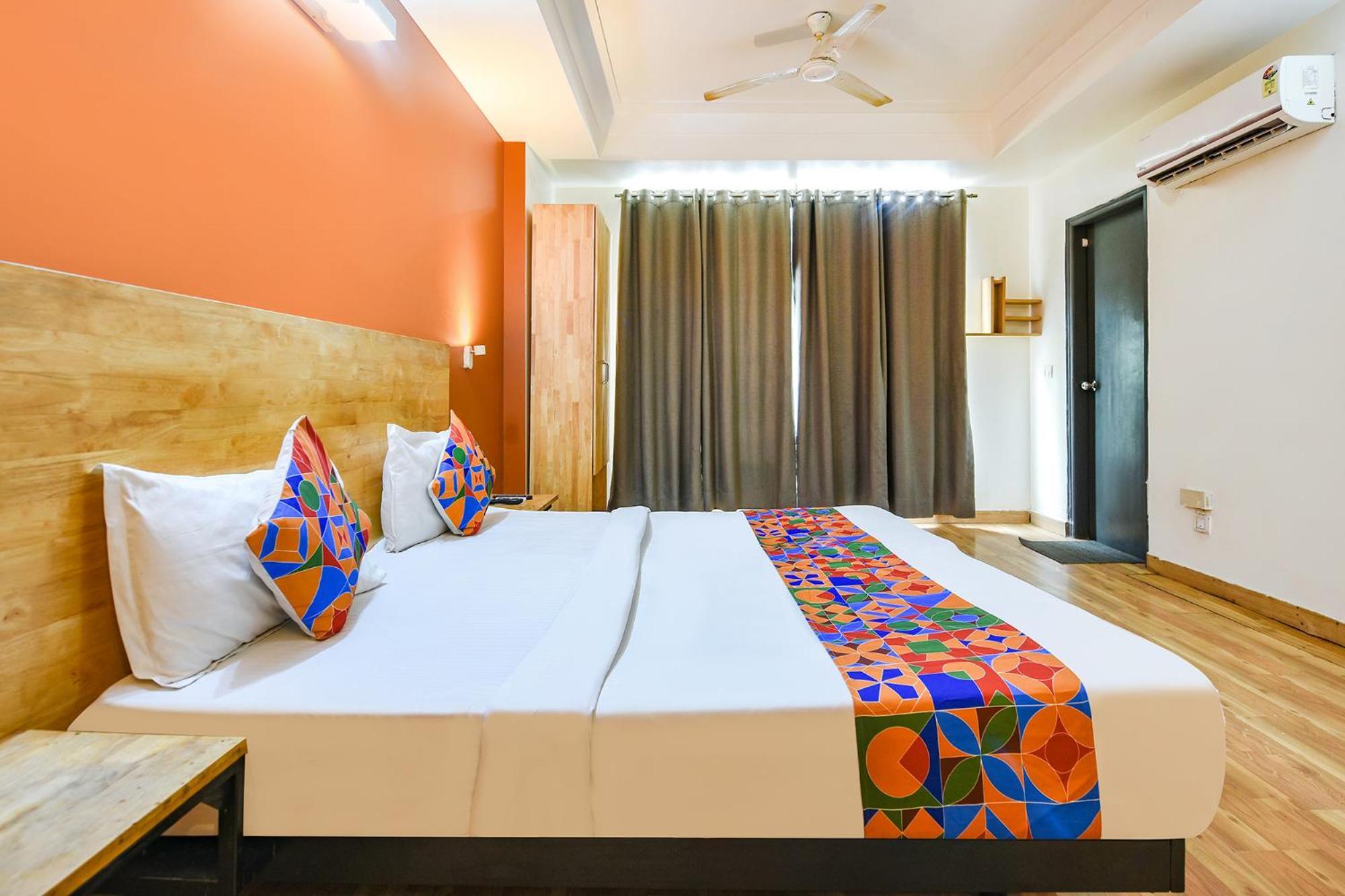 Fabhotel La Serene Nfc New Delhi