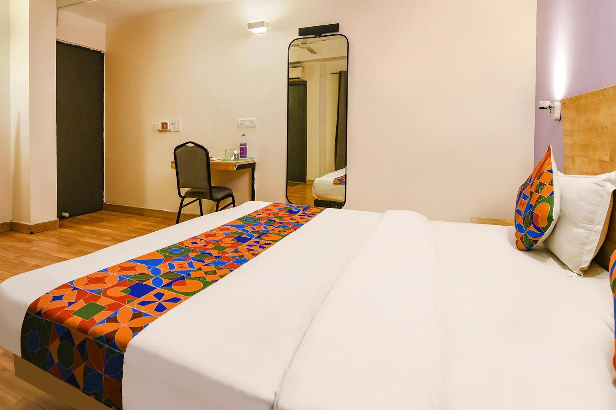Fabhotel La Serene Nfc