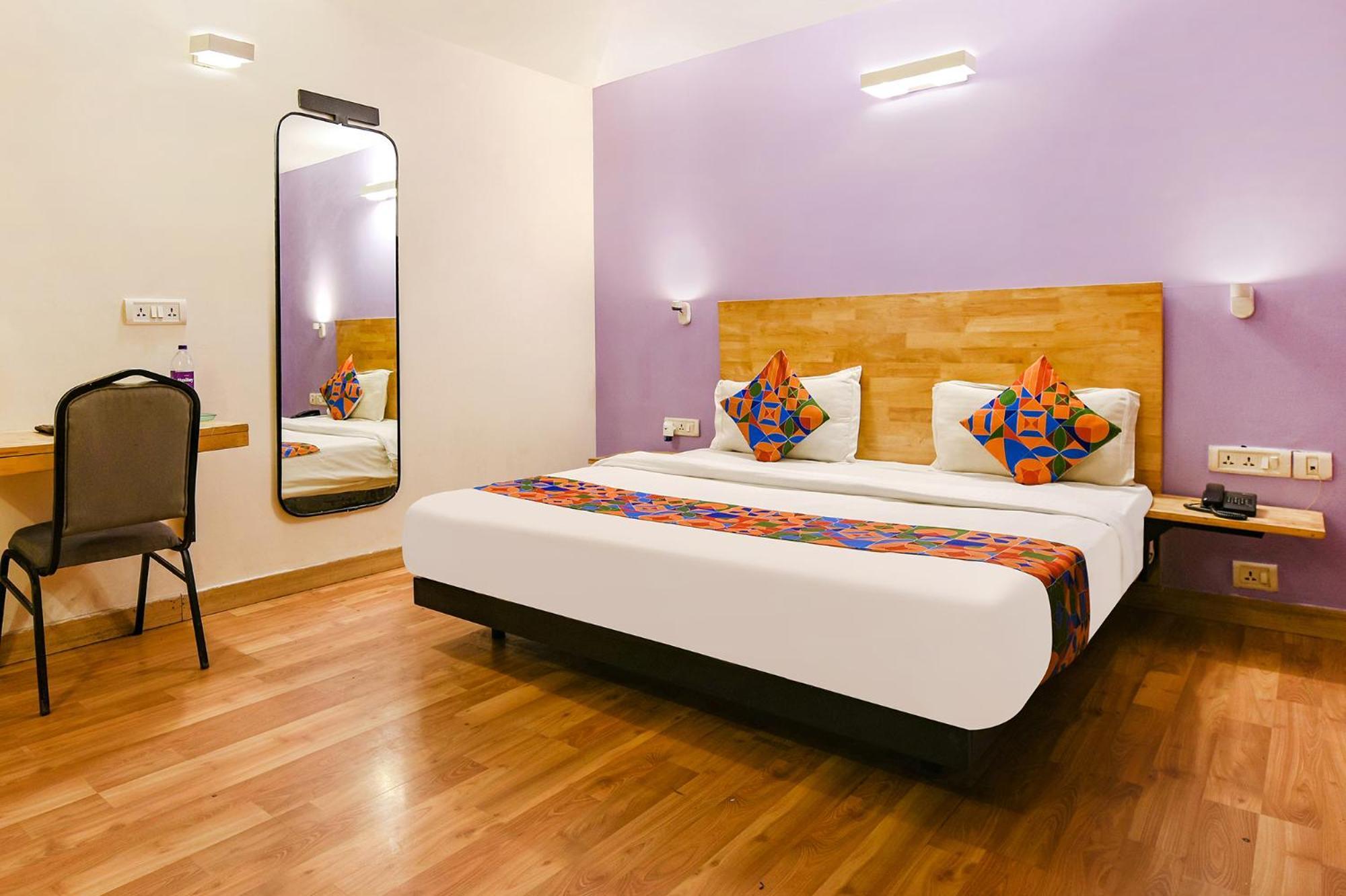 Fabhotel La Serene Nfc Hotel 4*