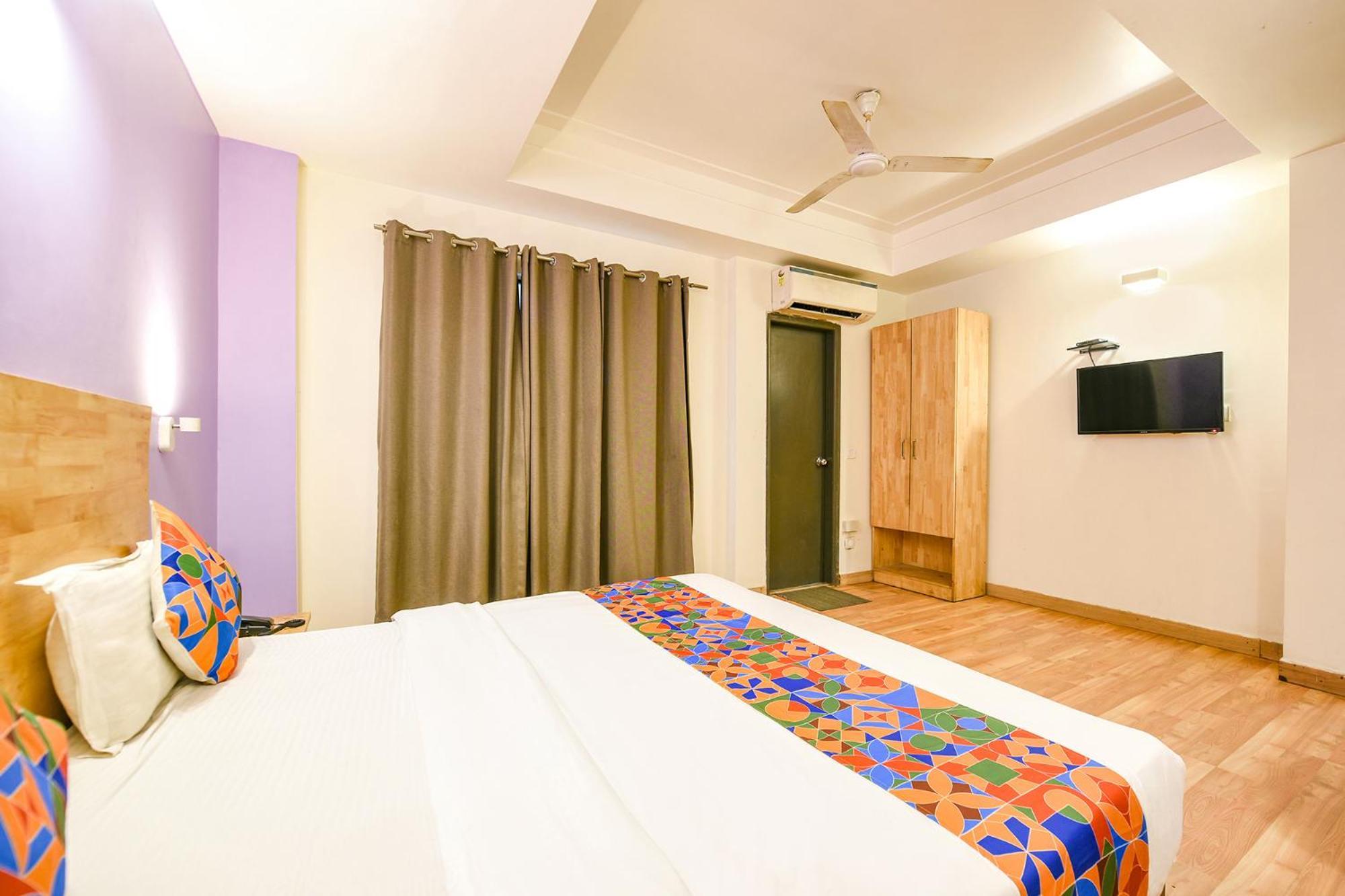 Fabhotel La Serene Nfc Hotel New Delhi